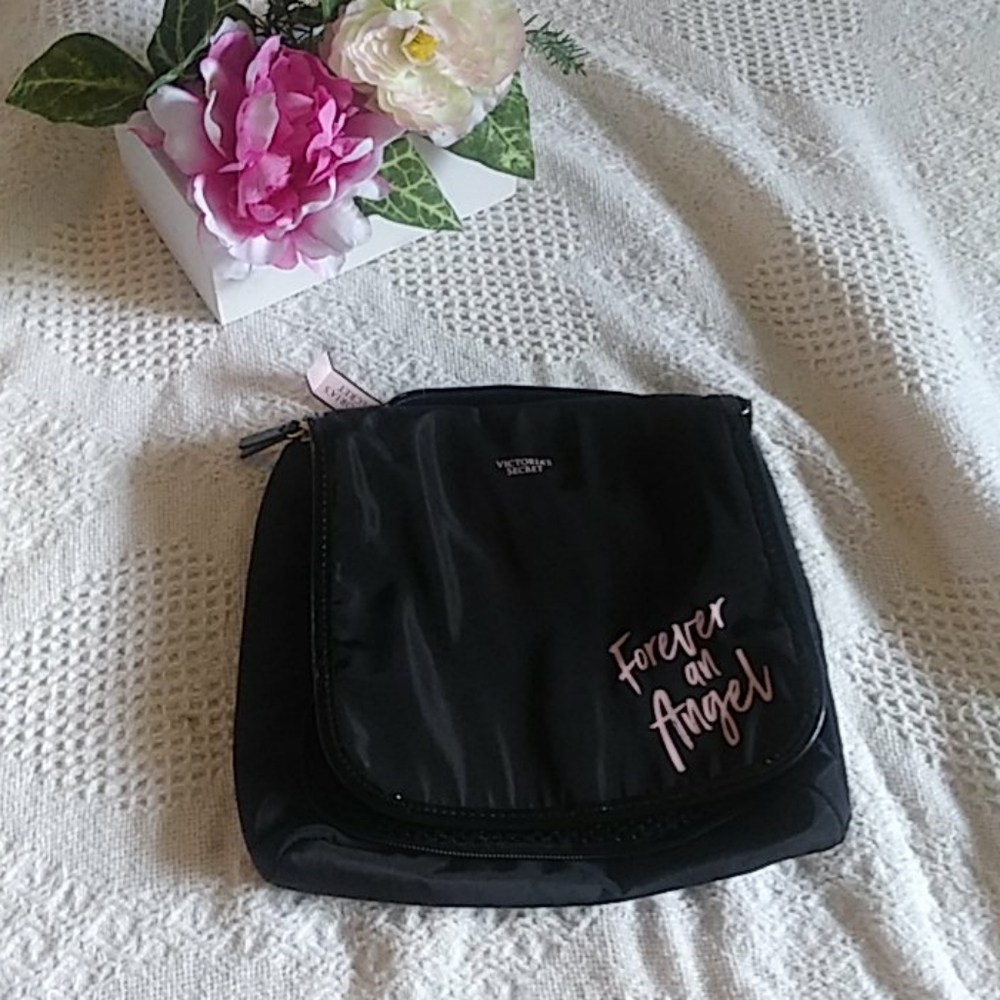 NWT Victoria secret makeup bag